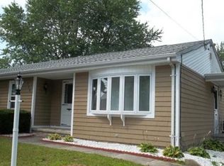 729 Laurel St, Fall River, MA 02721