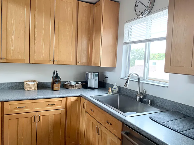 66 Barranca Ave #5 — Photo 8
