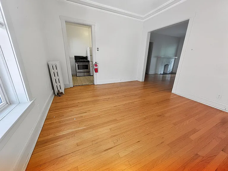 1304 W Rosemont Ave #2 — Photo 8