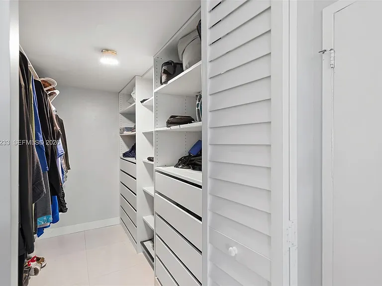 16546 NE 26th Ave #3J — Photo 22