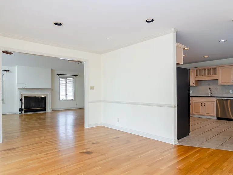 7 Shore Dr — Photo 10