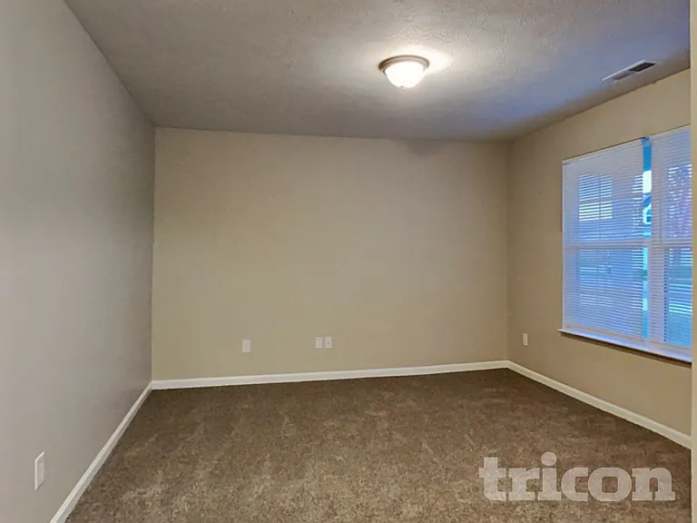 1263 Brookdale Ct — Photo 14
