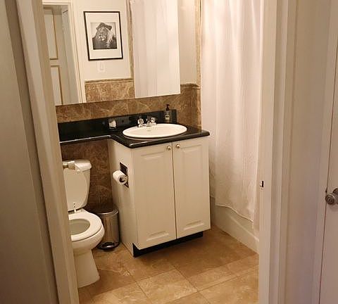 5th image of 284 Mott St APT 6R