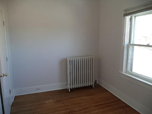 3rd image of 2494 Saint Johns Ave APT 2NE
