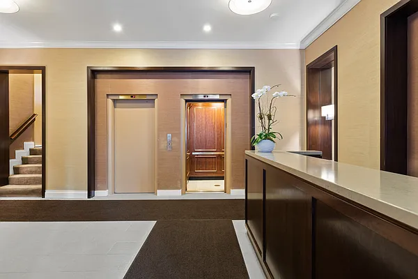 Rented by J Garson LLC | media 21