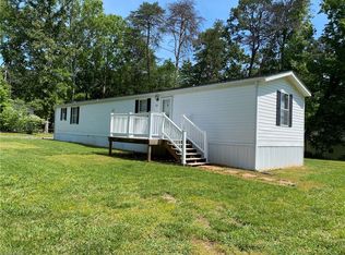 125 Island View Rd, New London, NC 28127