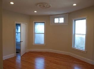 8 Rockledge St #3, Boston, MA 02119