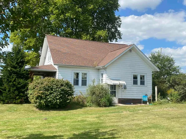 6514 Fort Wayne Rd, Rochester, IN 46975