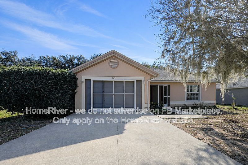 1st image of 225 Glasgow Ct