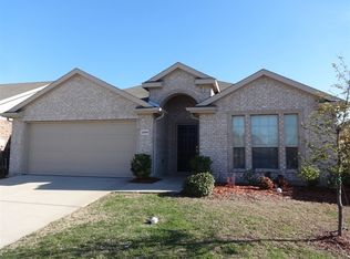 2008 Allyson Dr, Forney, TX 75126