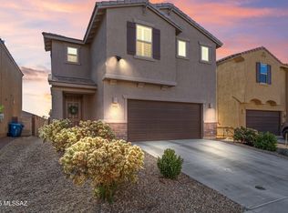 902 E Prairie Field Ln, Sahuarita, AZ 85629