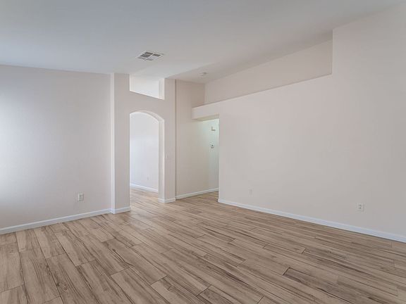 4th image of 8009 Radigan Ave