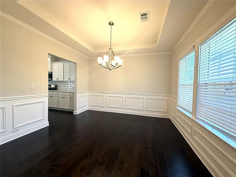 2653 Golf Mill Ct — Photo 3
