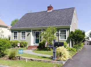 8 Vine St, Taunton, MA 02780