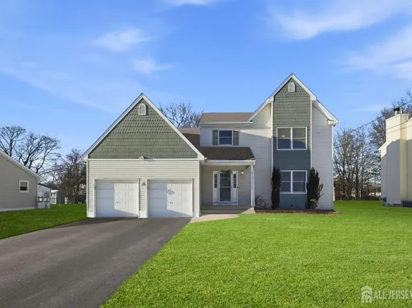 1484 Osage Rd, North Brunswick, NJ 08902