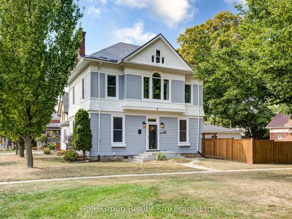 155 Vansittart Ave, Woodstock, ON N4S 6E7