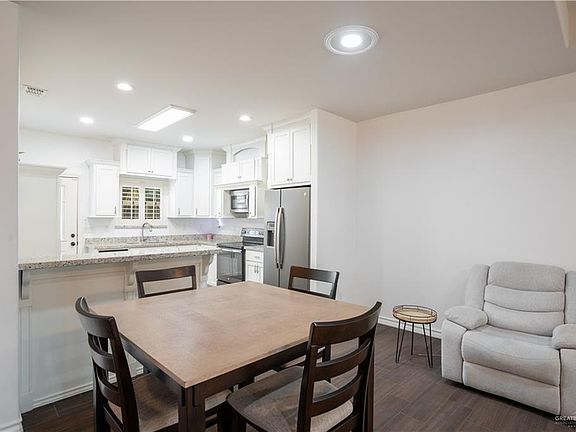 5th image of 1553 E Gastel Cir