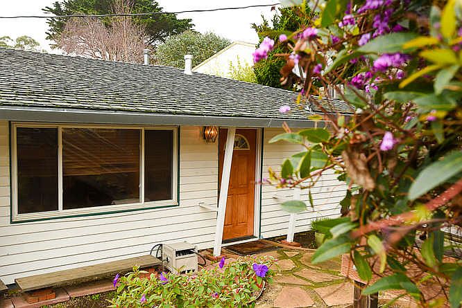 1st image of 114 Angelita Ave