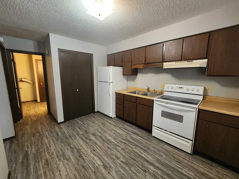 515 Dewey Ave #3 — Photo 3