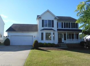 601 33rd St SW, Barberton, OH 44203