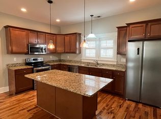 110 Evergreen Rd, Middletown, KY 40243