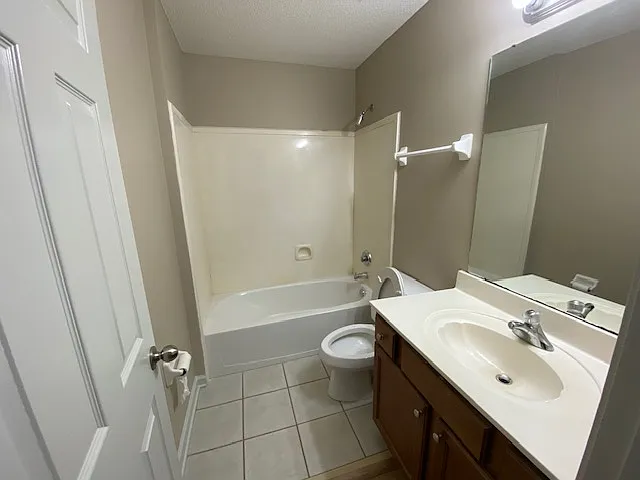 385 Dogwood Springs Dr — Photo 4