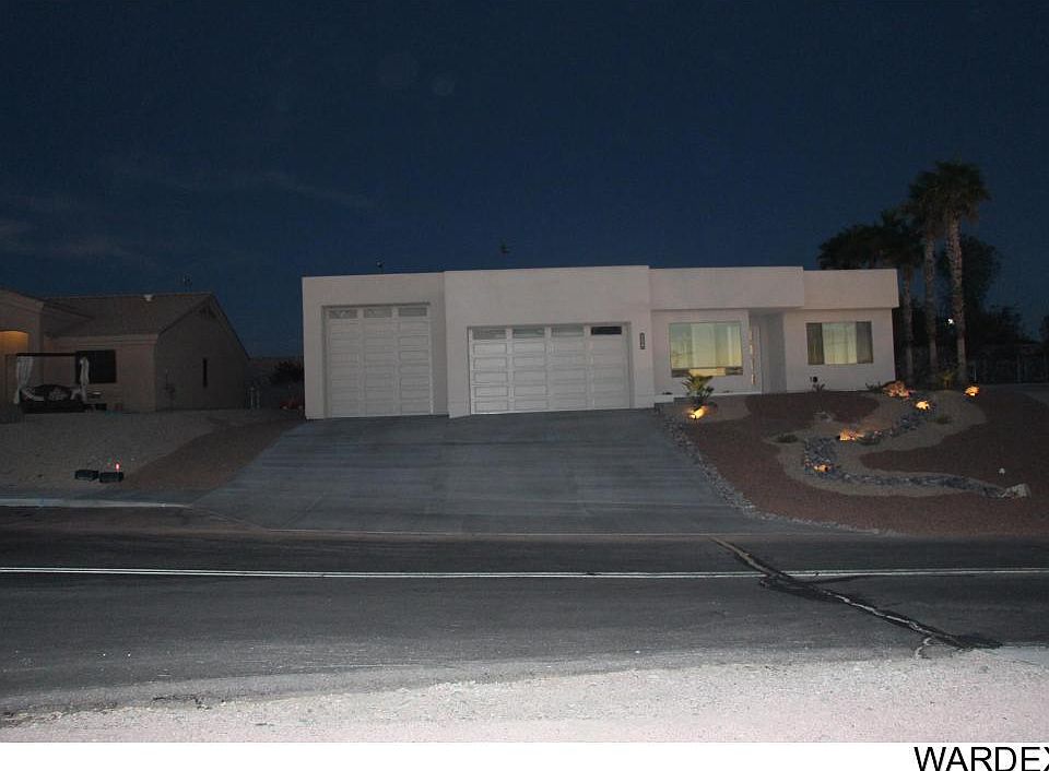 1st image of 120 N Cypress Dr