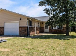 194 S Halwood St #194, Cortland, IL 60112