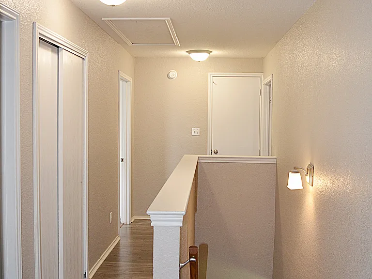 4603 Regency Dr — Photo 17