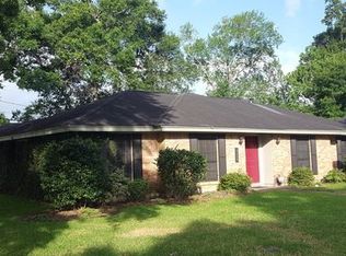 4303 Memorial Dr, Orange, TX 77632