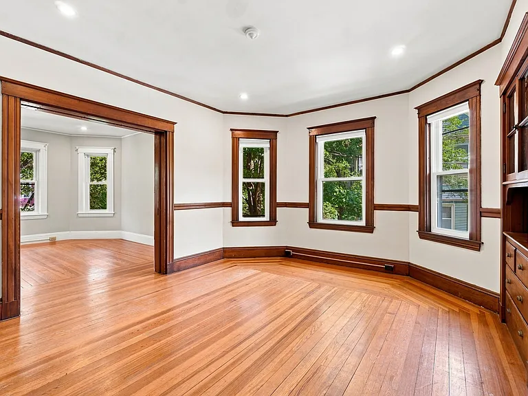 236 Concord Ave #2A — Photo 3