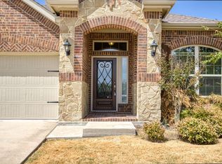 305 Chamberlain Dr, Fate, TX 75189
