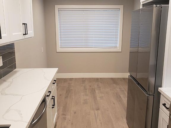3rd image of 200 Carlton Ave