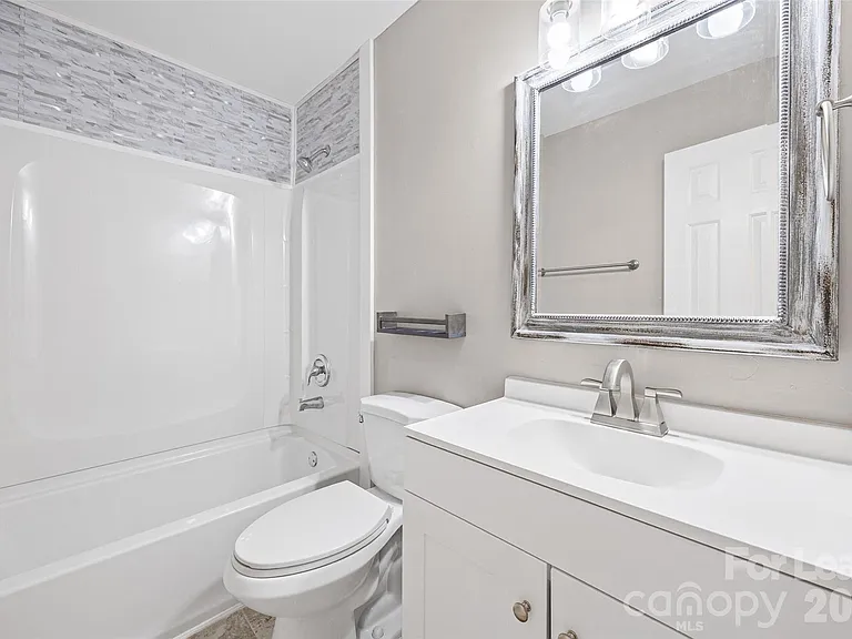 1933 Ebenezer Rd — Photo 20