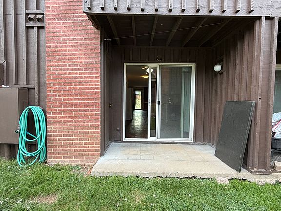 3rd image of 2930 Holly Ave APT 502