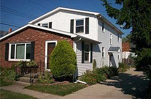 1st image of 7 Jeffrey Dr