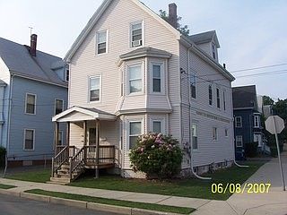 2nd image of 40 Clinton St #1