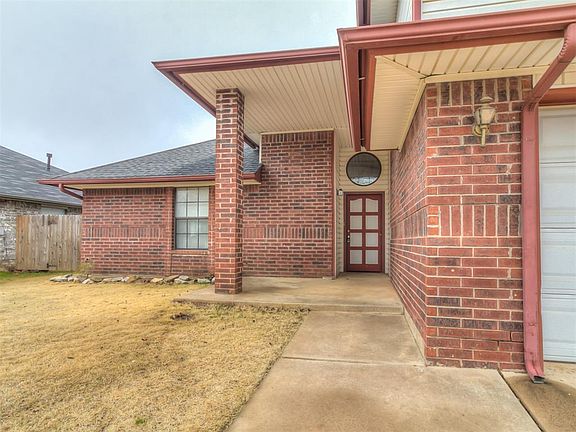 3rd image of 2621 Amy Ct