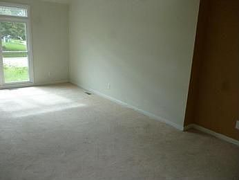 4th image of 8951 Windwood Cir