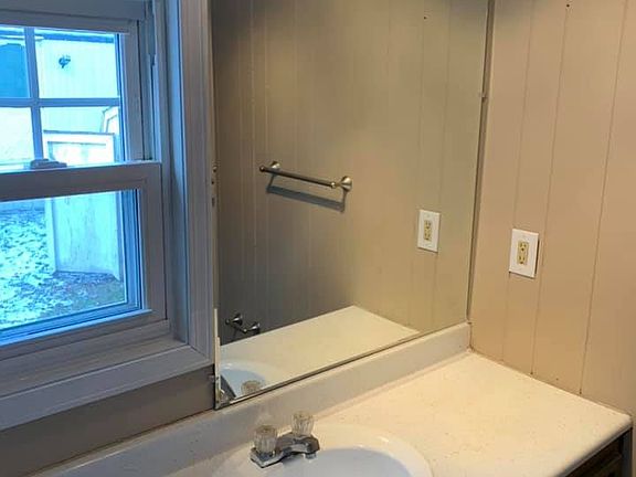 2nd image of 6178 Minosa Dr SE