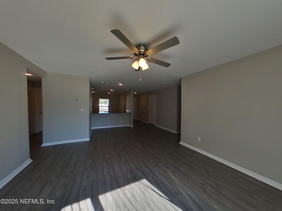 1st image of 14 Rivera Ln #14