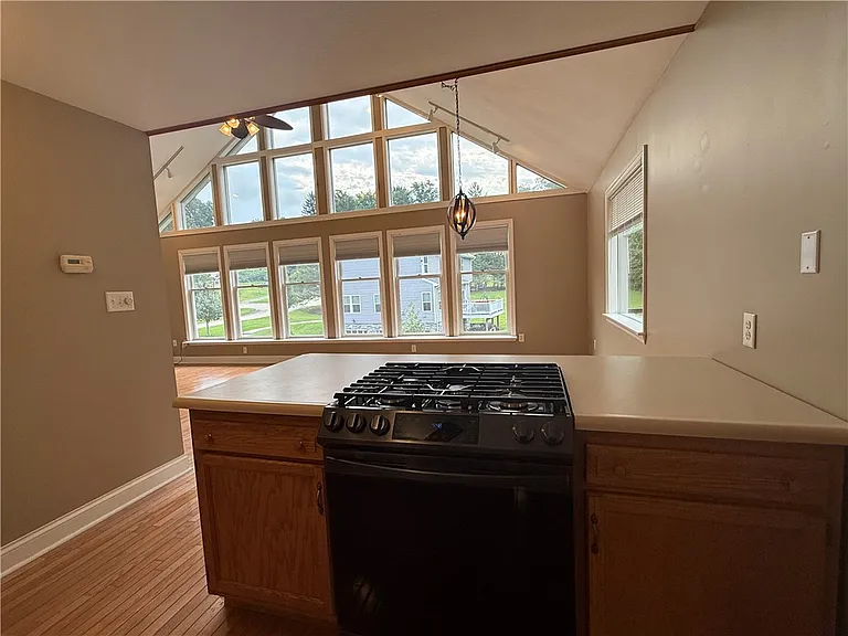 110 Sunny Dell Ln — Photo 8