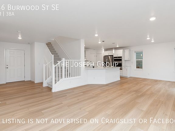 2nd image of 846 Burwood St SE