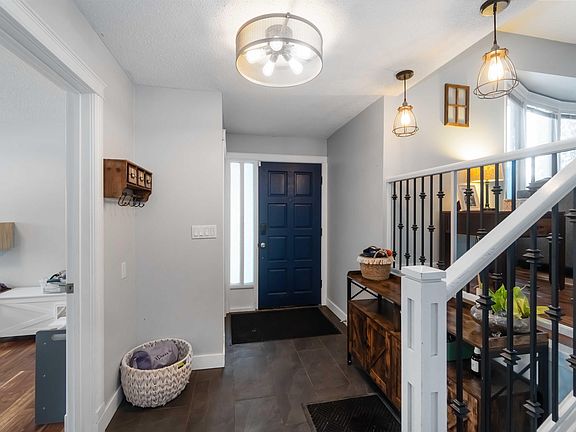 5th image of 6 Garraway Pl