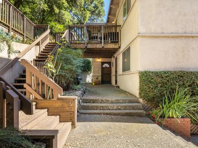 5835 Thornhill Dr #2, Oakland, CA, 94611