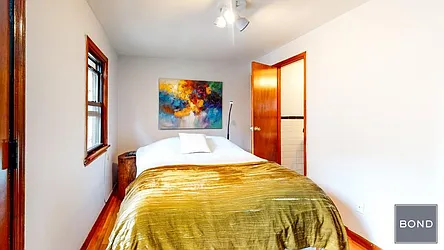 Rented by Bond New York