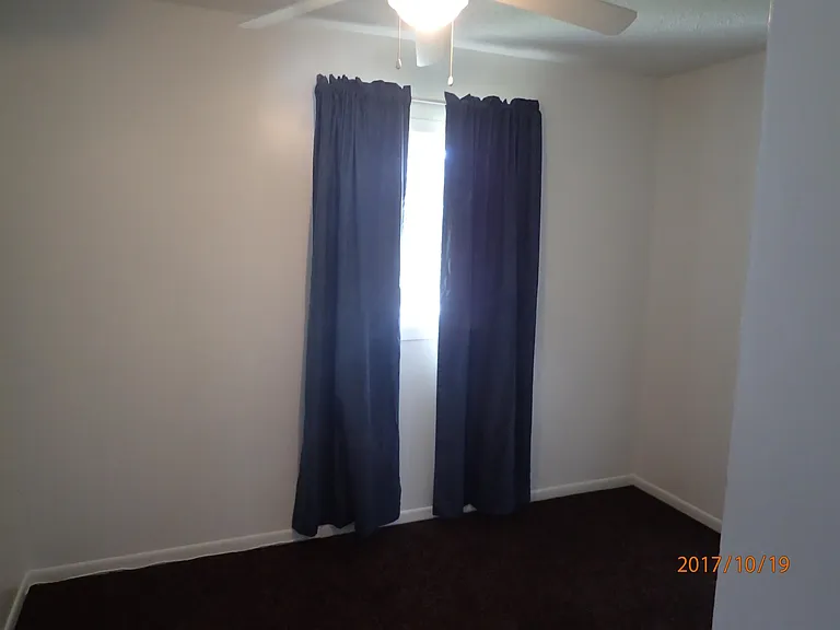 410 W McPherson St #4 — Photo 5