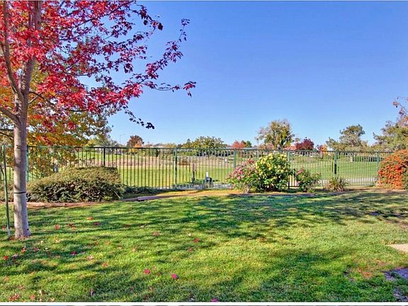 2nd image of 2535 Hepworth Dr