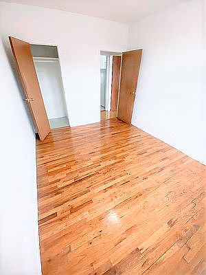 3rd image of 21-46 29th St #D2