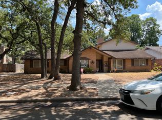 2700 Alan A Dale, Irving, TX 75061